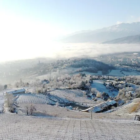 Dai Dellerba مزرعة للإقامة بينيرولو